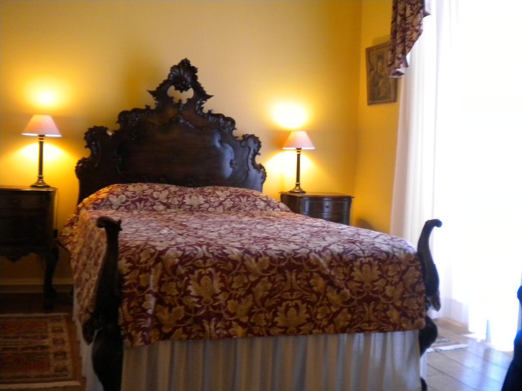 Casa Dos Vargos Bed & Breakfast ตอร์เฮสนอวาส ภายนอก รูปภาพ