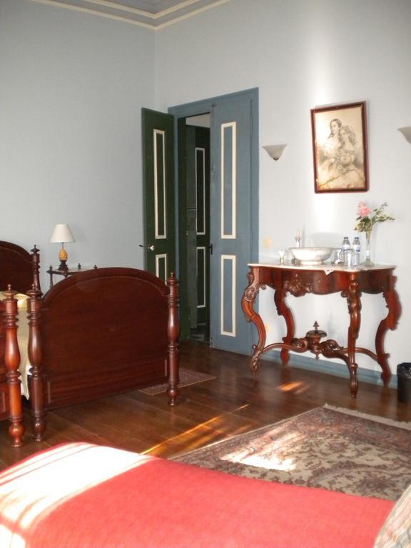 Casa Dos Vargos Bed & Breakfast ตอร์เฮสนอวาส ภายนอก รูปภาพ